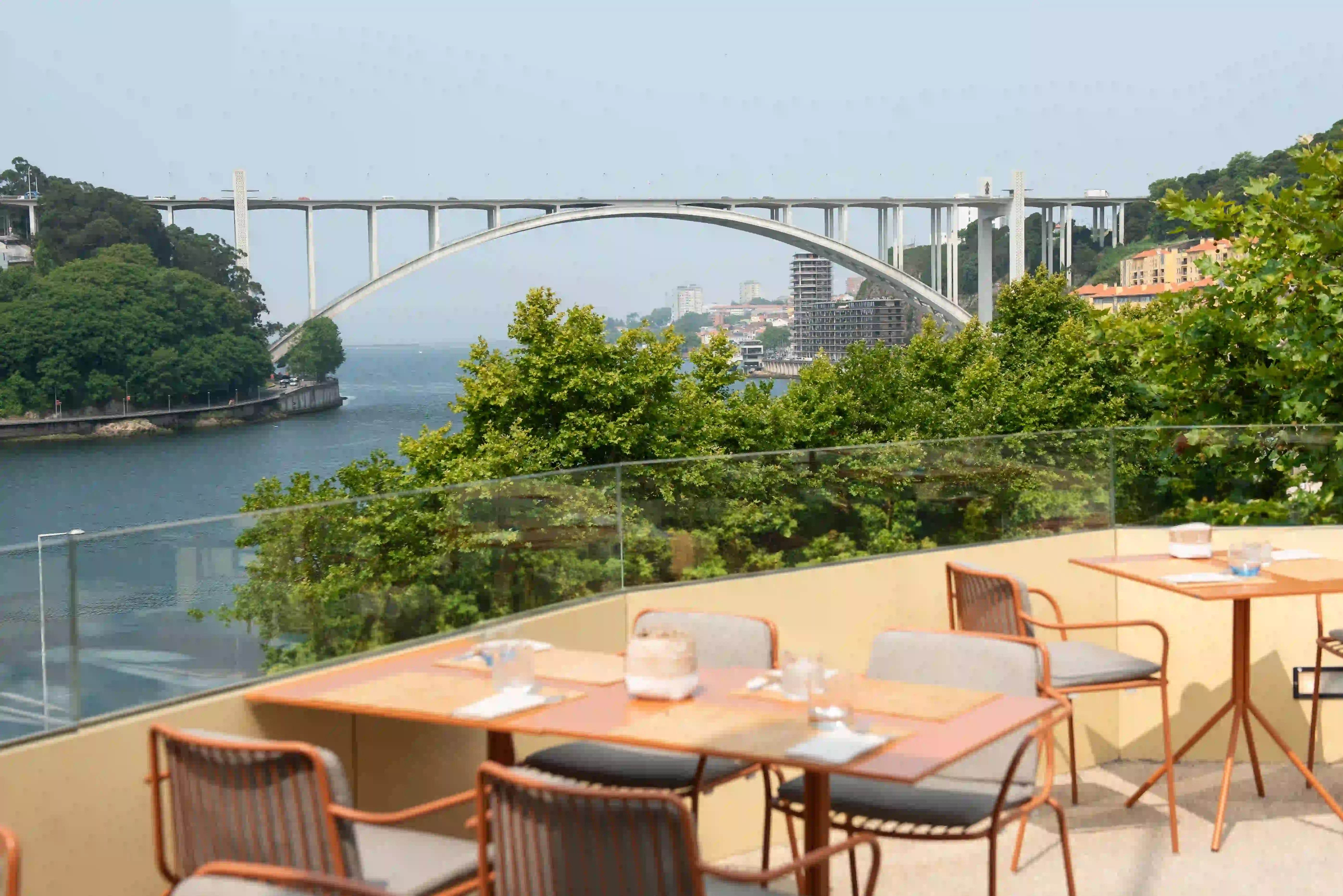 Terraza Douro Sky del Hotel Vincci Porto 4*