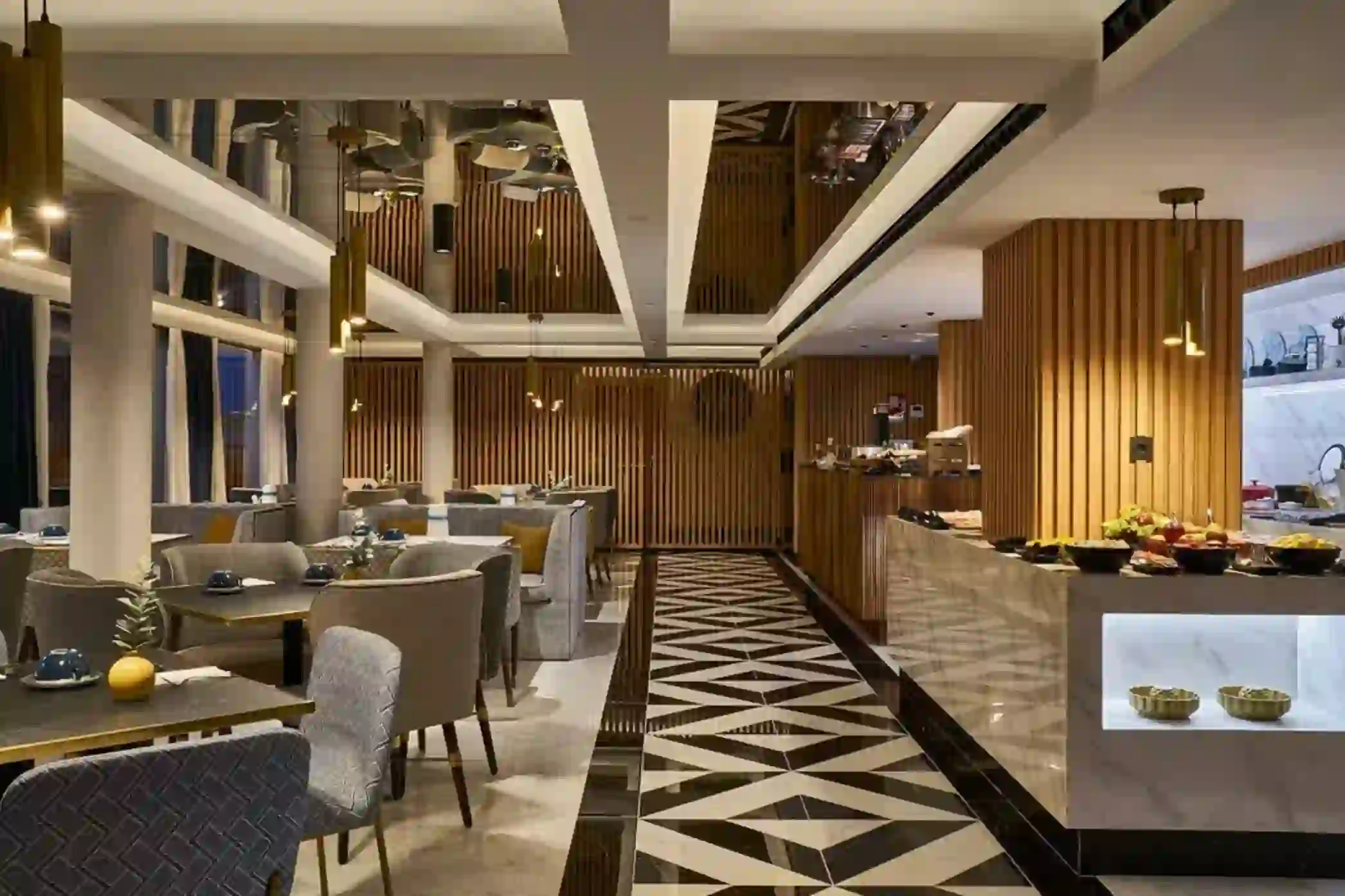 Restaurante el Taller de Vincci Larios Diez 4*