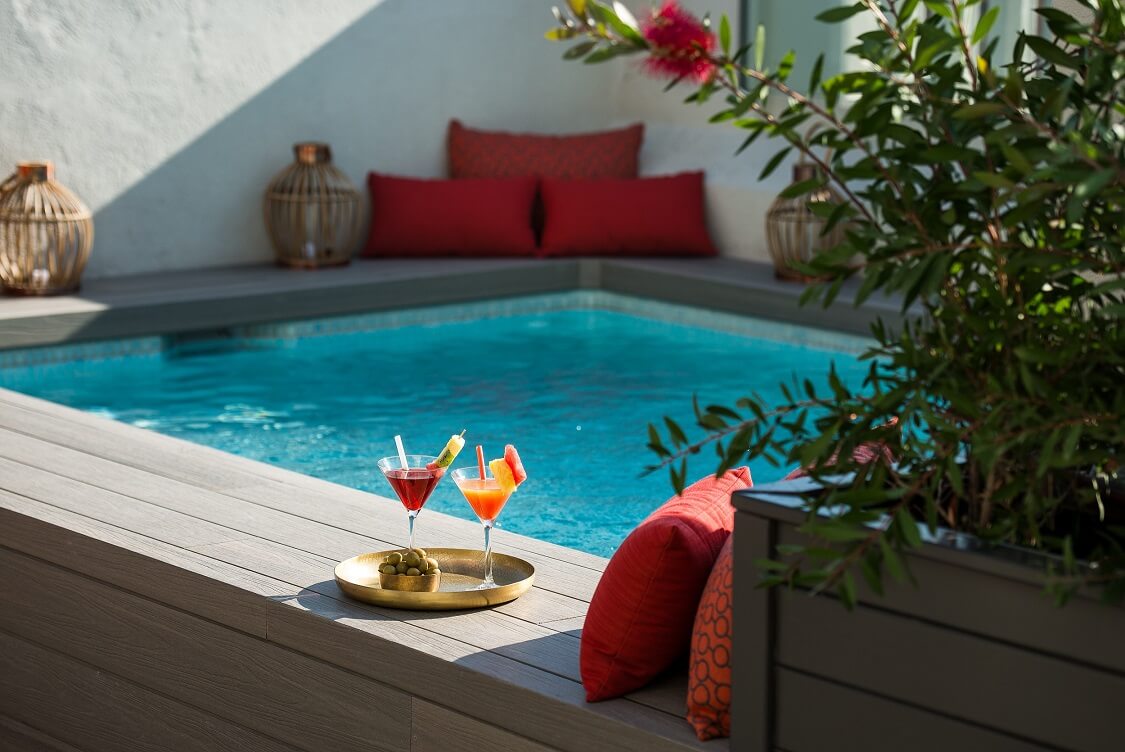 Detalle piscina Vincci Mae 4* Barcelona