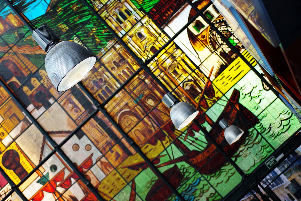 Vidriera en el Mercado de las Atarazanas de Málaga