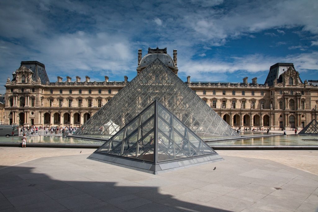 Museo del Louvre de París