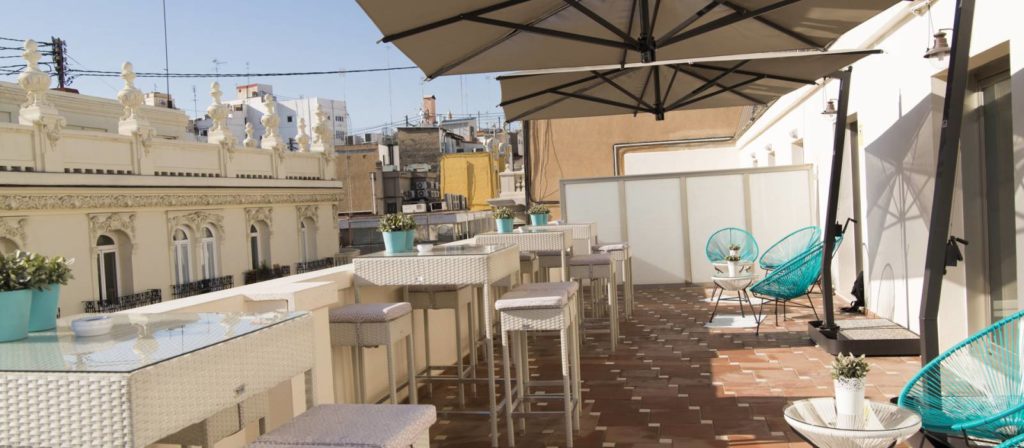 Terraza del Hotel Vincci Lys 4 estrellas de Valencia