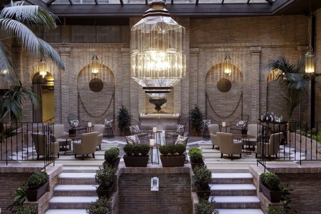 Patio Vincci Albayzín (Granada)