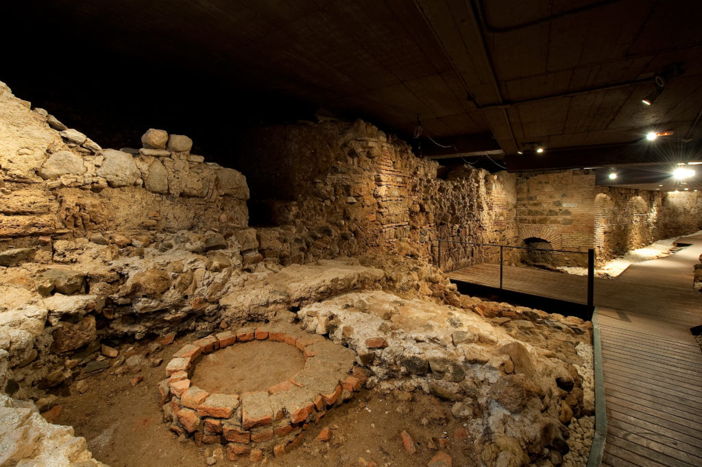 muralla arabe vincci posada del pario